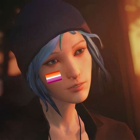 is chloe price a lesbian.